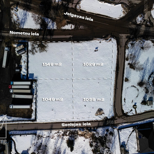 Zemesgabals ar kadastra robežām un grafiskiem apzīmējumiem. Zemes gabalu platumi, ielas no